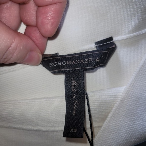 NWT   BCBGMAXAZRIA Alexa Bandage Skirt‎ Women Size XS Gardenia White - Picture 2 of 3